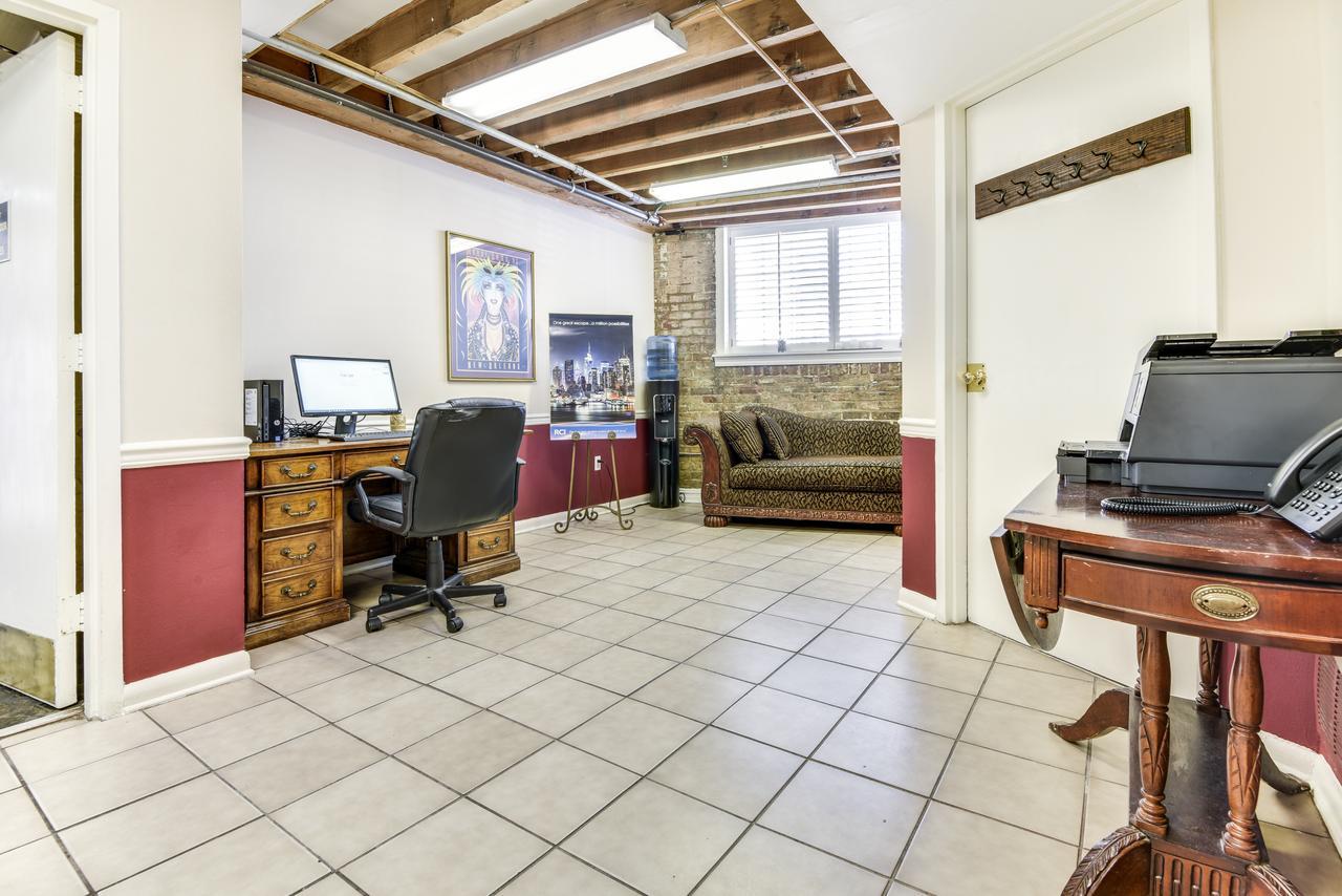 Plaza Suites Downtown New Orleans Exteriör bild