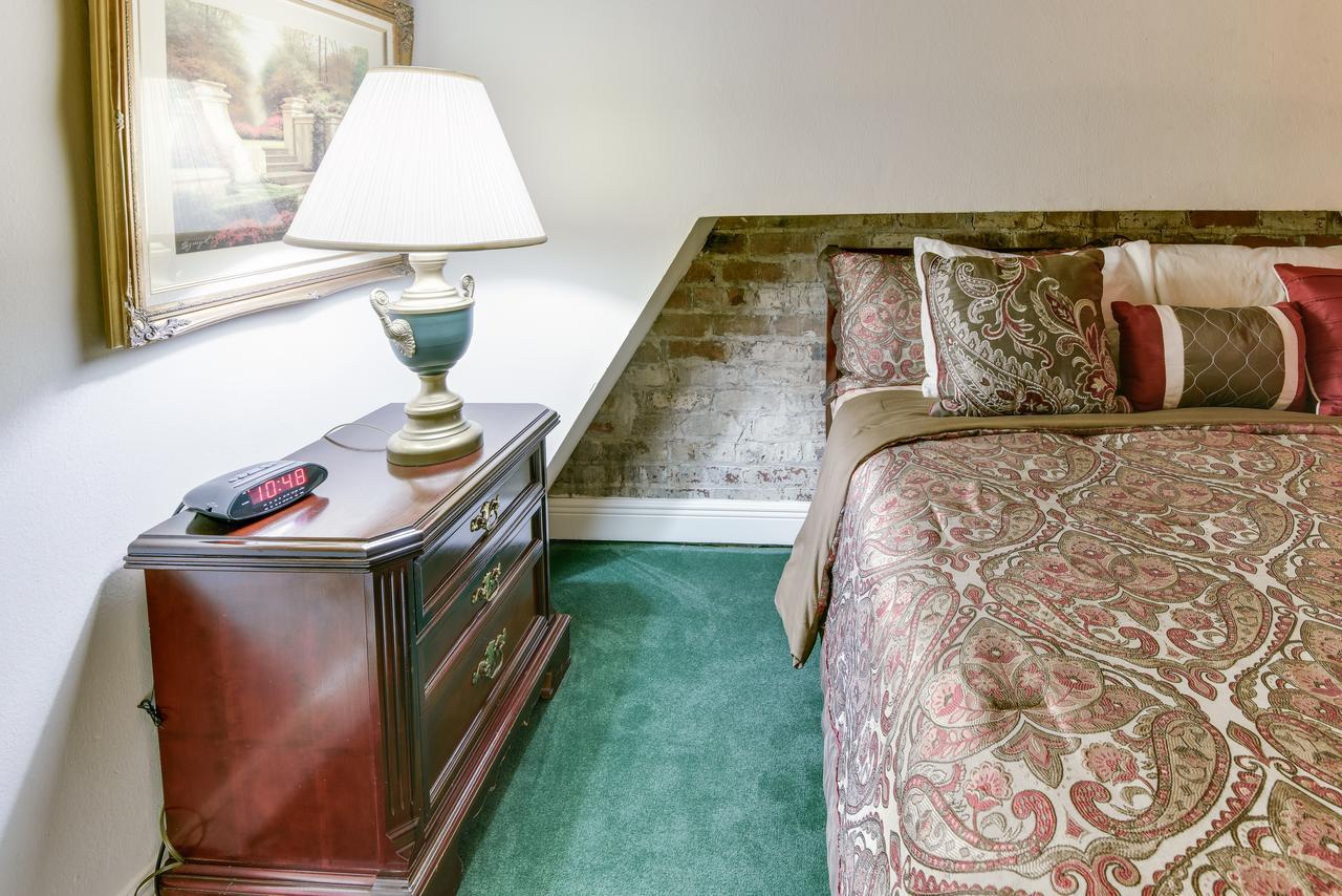 Plaza Suites Downtown New Orleans Exteriör bild